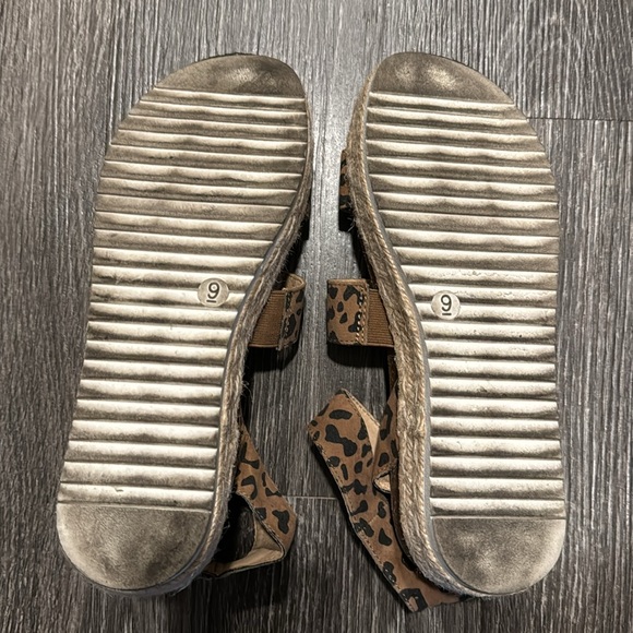 Universal Thread Cheetah Espadrilles - Picture 4 of 4